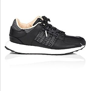 NWB Adidas equipment support